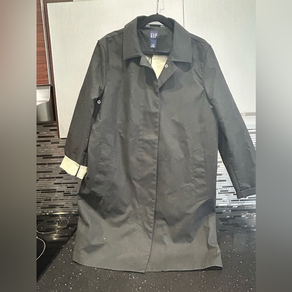 Raincoat - Picture 1 of 2